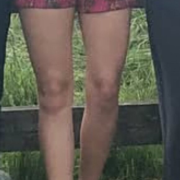 Zara Trafaluc Pink Ribbed Crop Top & Shorts Set – Trendy & Comfy Matching Outfit - Picture 9 of 9